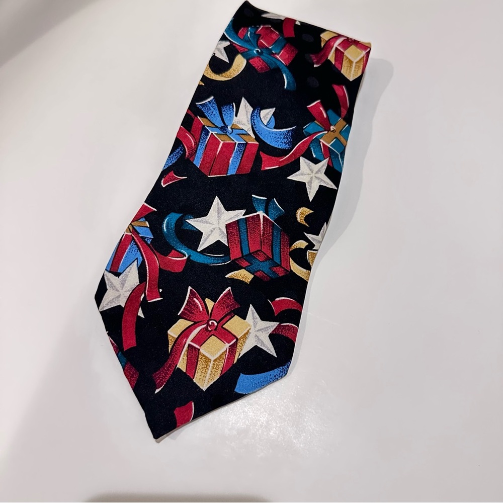 Wembley Vintage Americana Celebration Vintage Necktie by